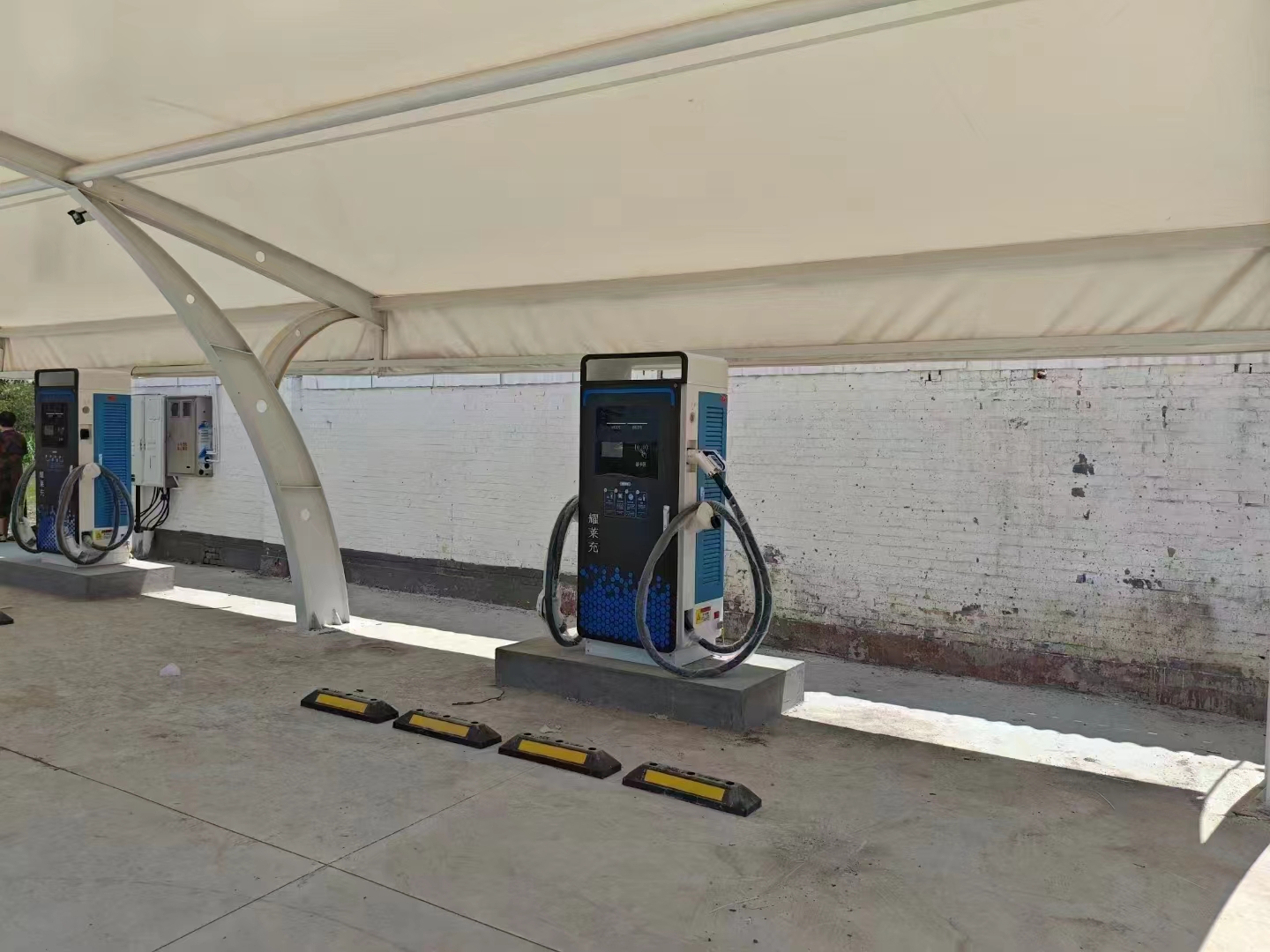 河北衡水充電站案例-汽車充電樁_充電樁生產_充電樁廠家_深圳耀萊充新能源科技有限公司